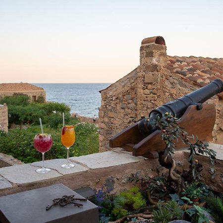 Casa Felicia-The Castle Mansion Villa โมเน็มวาซี ภายนอก รูปภาพ