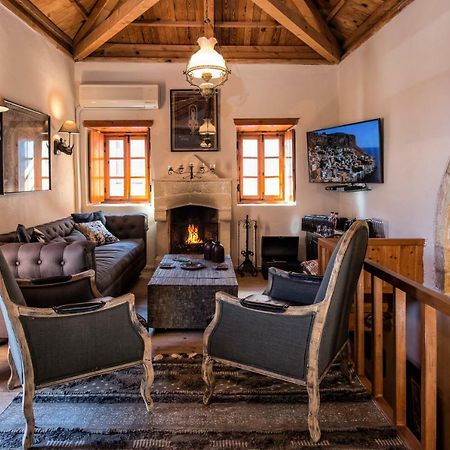 Casa Felicia-The Castle Mansion Villa โมเน็มวาซี ภายนอก รูปภาพ