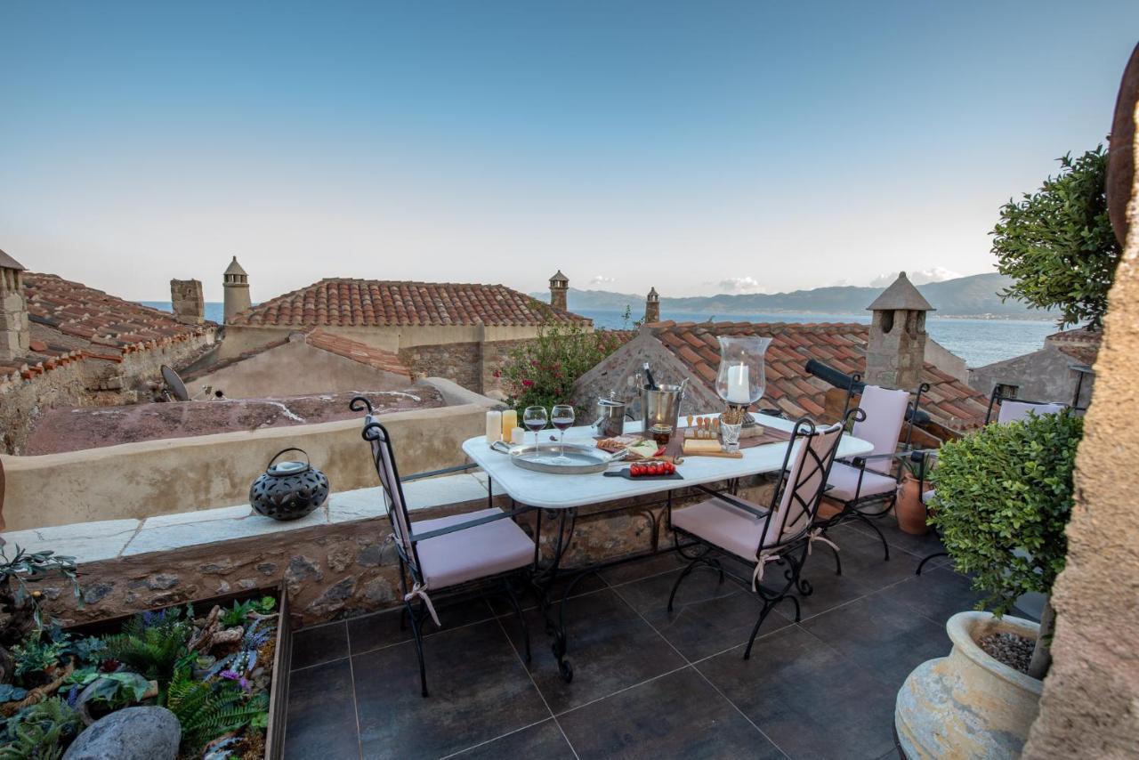 Casa Felicia-The Castle Mansion Villa โมเน็มวาซี ภายนอก รูปภาพ