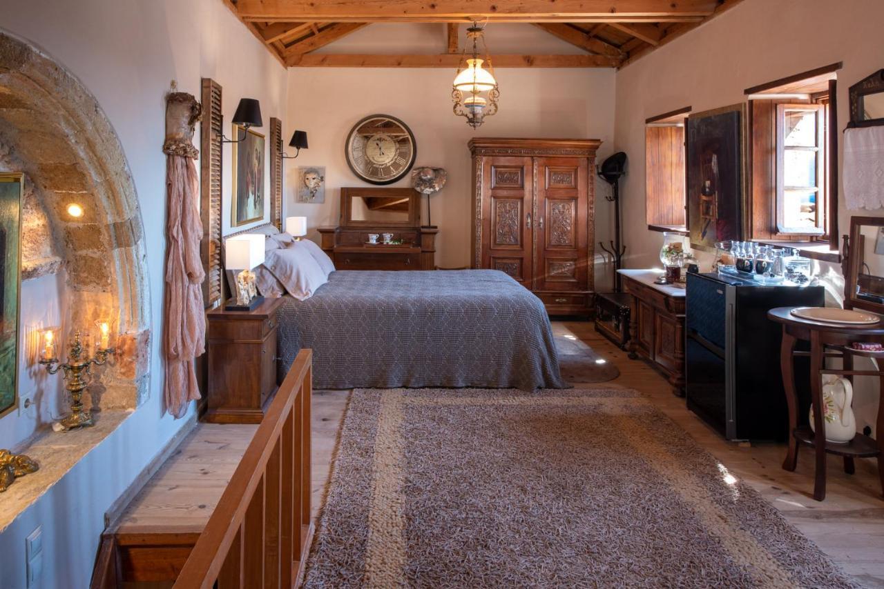Casa Felicia-The Castle Mansion Villa โมเน็มวาซี ภายนอก รูปภาพ