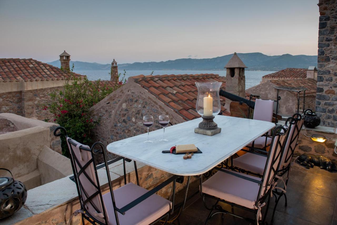 Casa Felicia-The Castle Mansion Villa โมเน็มวาซี ภายนอก รูปภาพ