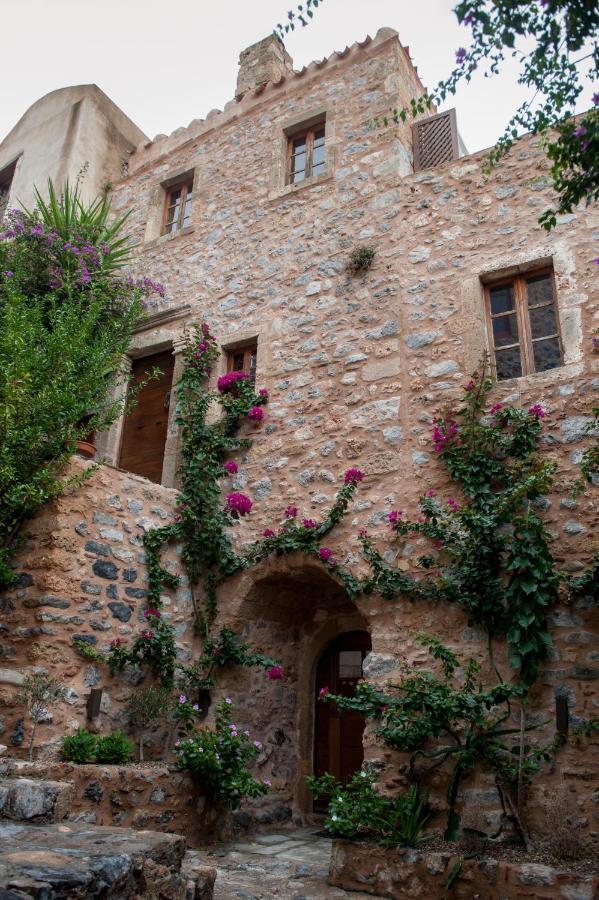 Casa Felicia-The Castle Mansion Villa โมเน็มวาซี ภายนอก รูปภาพ